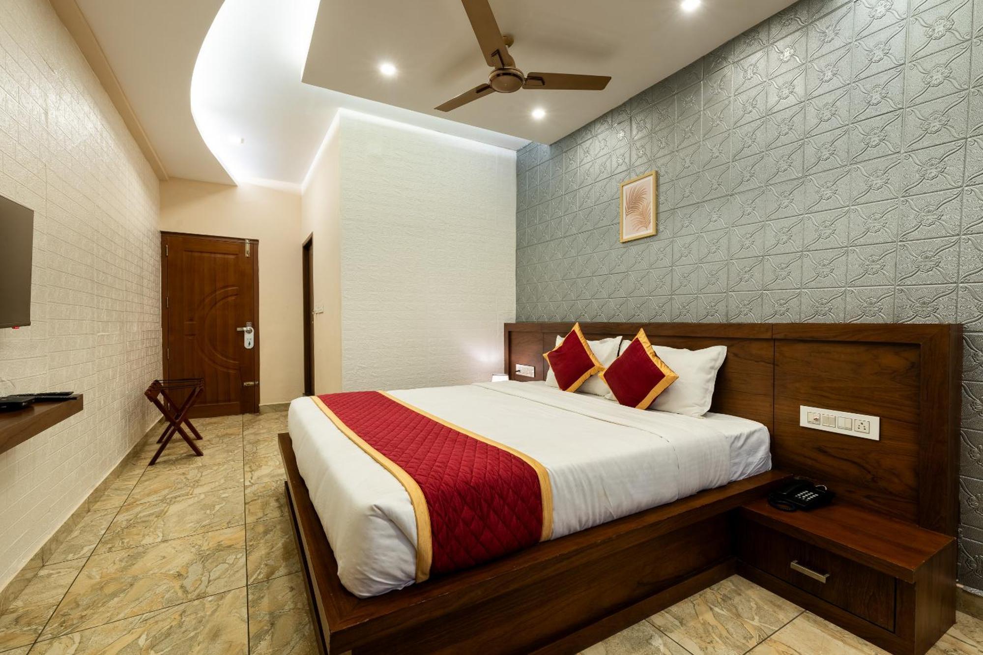 Marza Inn Kalpetta Εξωτερικό φωτογραφία